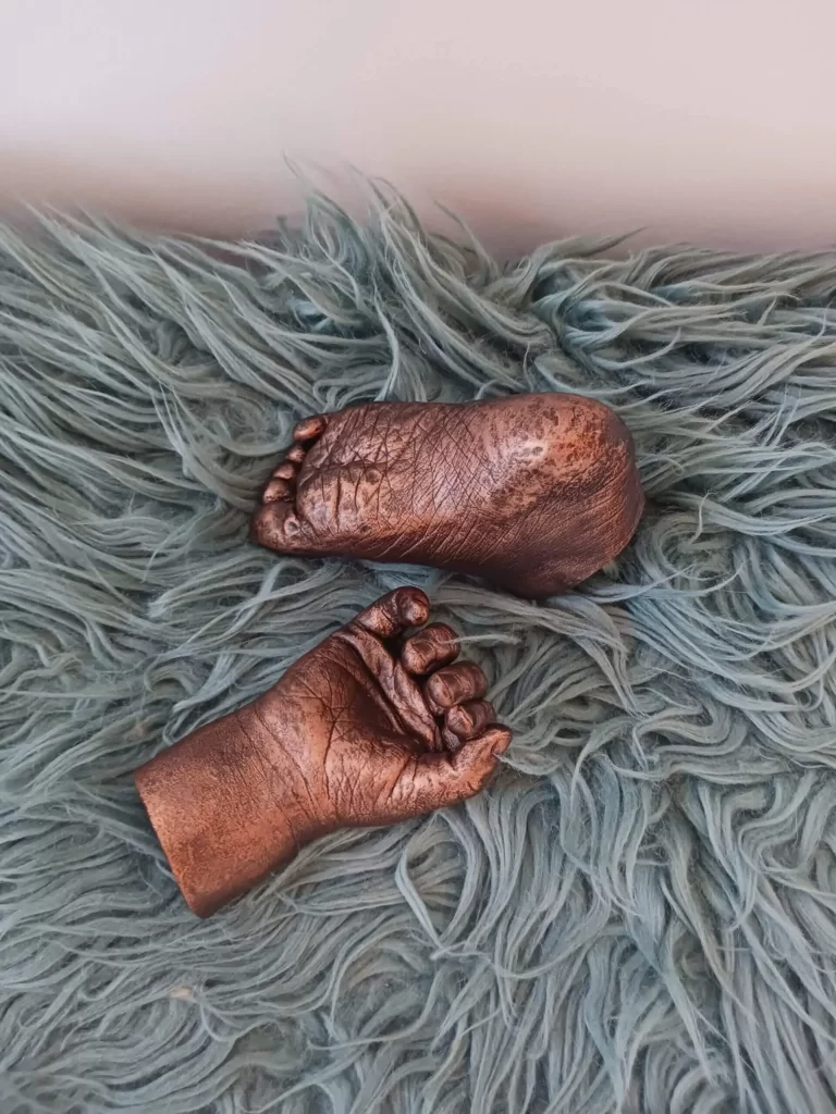 bodycasting_voetje_handje